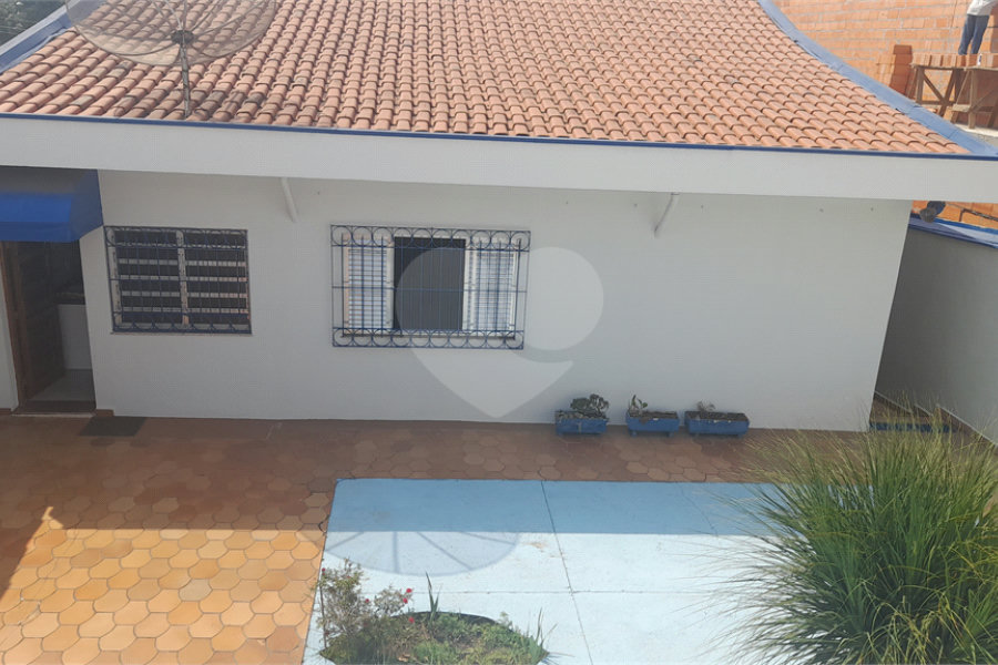 Casa à venda com 4 quartos, sendo 1 suíte, em Jaçanã, São Paulo, SP