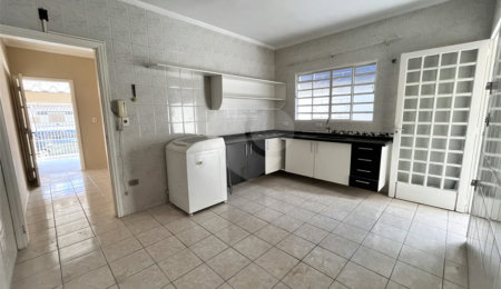 Casa à venda com 2 quartos em Loteamento Terras de São Pedro e São Paulo, Salto, SP
