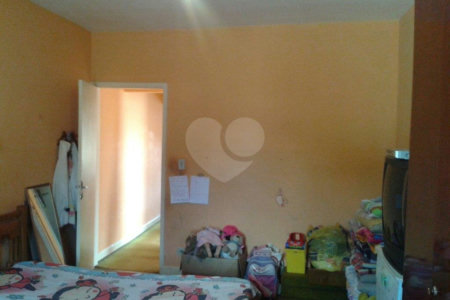 Sobrado à venda com 2 quartos em Parada Inglesa, São Paulo, SP