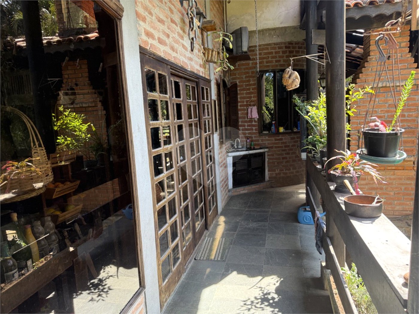 Casa à venda com 4 quartos no condomínio Parque Suiça, Caieiras - SP