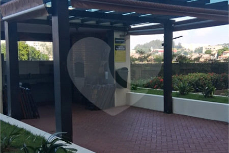 Apartamento à venda com 3 quartos, sendo 1 suíte, em Jardim Tupanci, Barueri, SP
