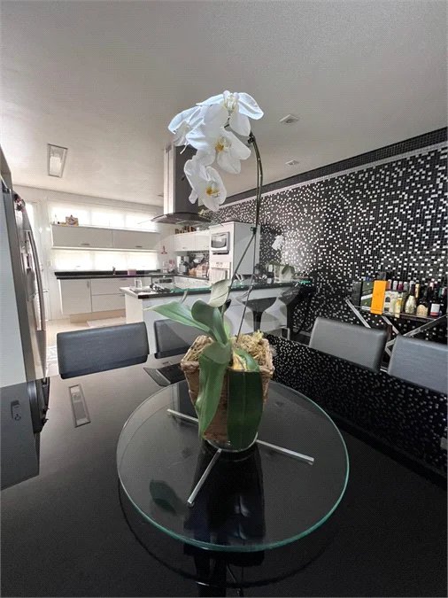 Casa à venda com 5 suítes no condomínio Residencial dos Lagos, Itupeva - SP