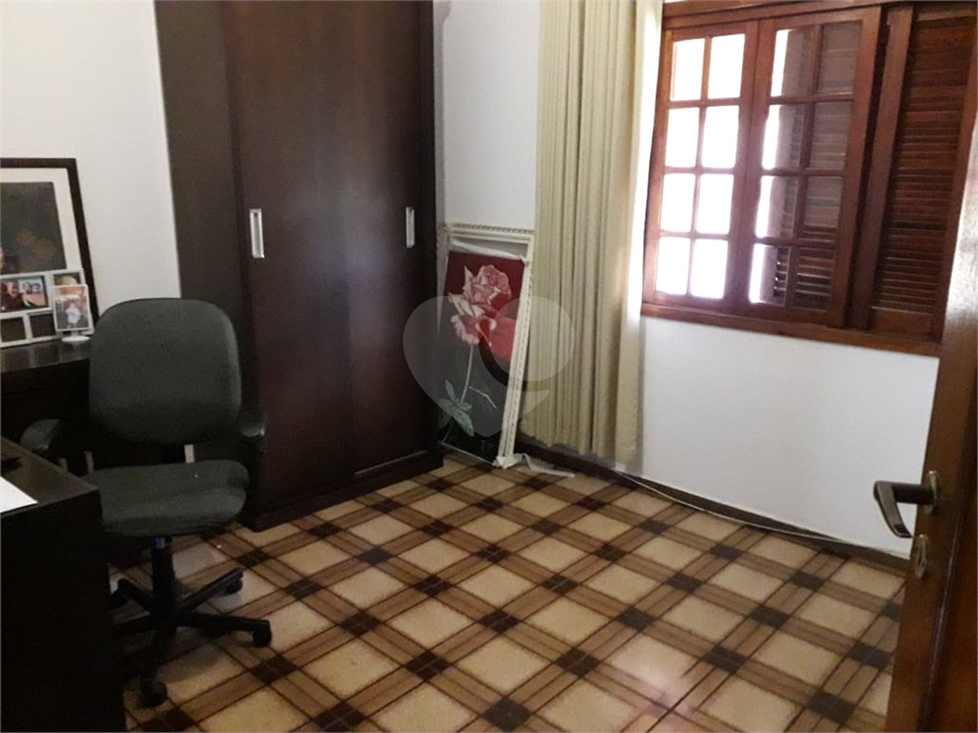 Sobrado à venda com 4 quartos em Tremembé, São Paulo, SP