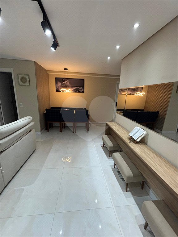 Apartamento à venda com 2 quartos, sendo 1 suíte,  em Brás, São Paulo, SP
