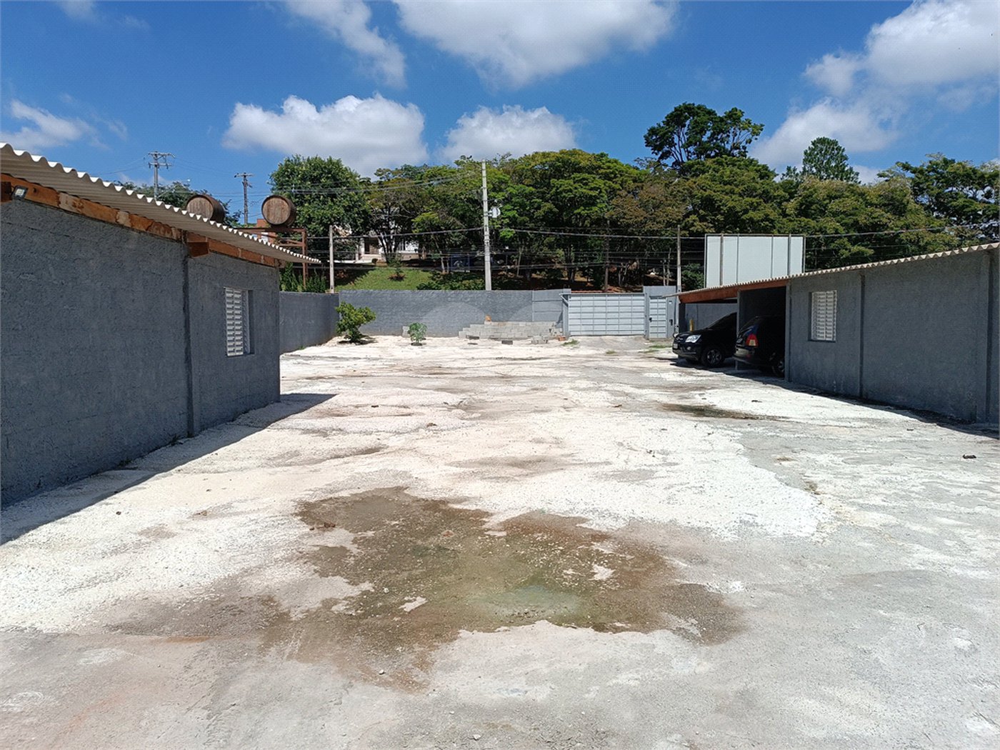 Casa à venda com 5 quartos, sendo 3 suítes, em Jardim Villaça, São Roque, SP