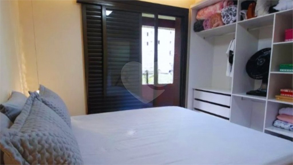 Apartamento à venda com 2 suítes em Jardim Londrina, São Paulo, SP