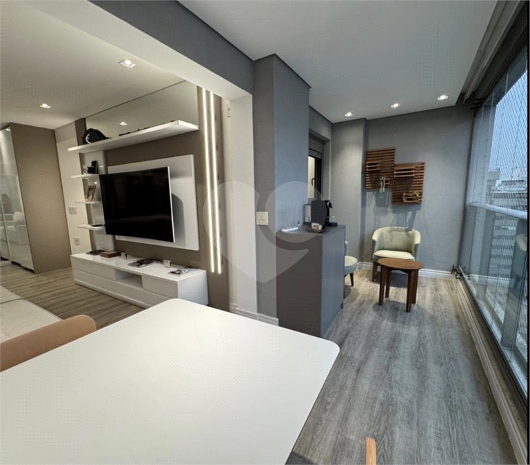 Apartamento para alugar com 2 quartos, sendo 1 suíte,  em Indianópolis, São Paulo, SP