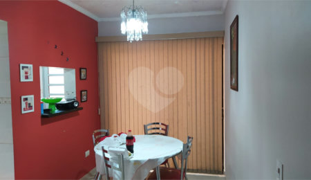 Casa à venda com 4 quartos, sendo 1 suíte,  em Vila Mogilar, Mogi das Cruzes, SP