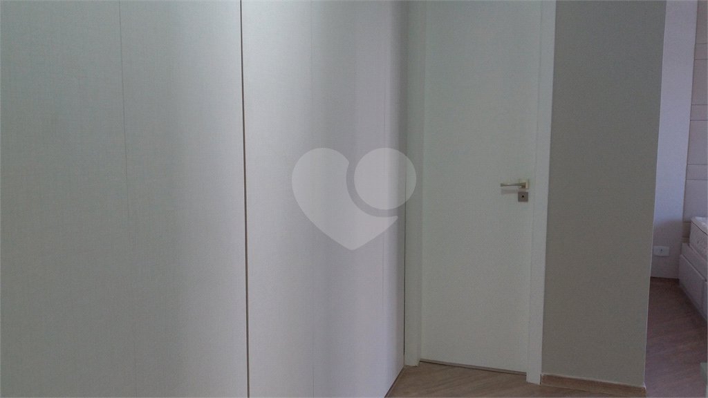 Cobertura à venda com 4 quartos, sendo 3 suítes,  em Vila Andrade, São Paulo, SP