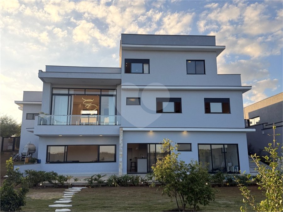 Casa à venda com 3 suítes no condomínio Saint Patrick, Sorocaba - SP