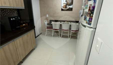 Casa em condomínio à venda com 3 quartos em Jardim Caiçara, Cabo Frio, RJ