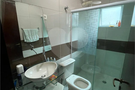 Sobrado à venda com 3 quartos, sendo 1 suíte, em Vila Piauí, São Paulo, SP