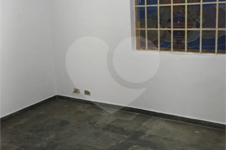 Sobrado à venda ou para alugar com 5 quartos, sendo 1 suíte,  em Vila Ida, São Paulo, SP