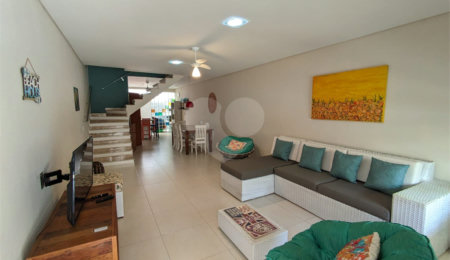 Casa à venda com 3 quartos, sendo 1 suíte,  em Juquehy, São Sebastião, SP