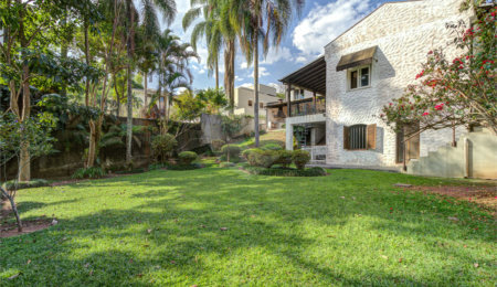 Casa de Vila à venda com 3 quartos, sendo 2 suítes,  em Alto da Boa Vista, São Paulo, SP