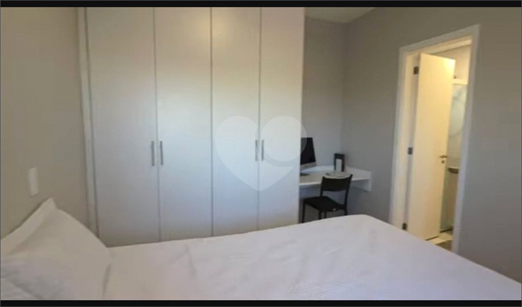 Apartamento à venda com 3 quartos, sendo 1 suíte, em Vila Pirajussara, São Paulo, SP