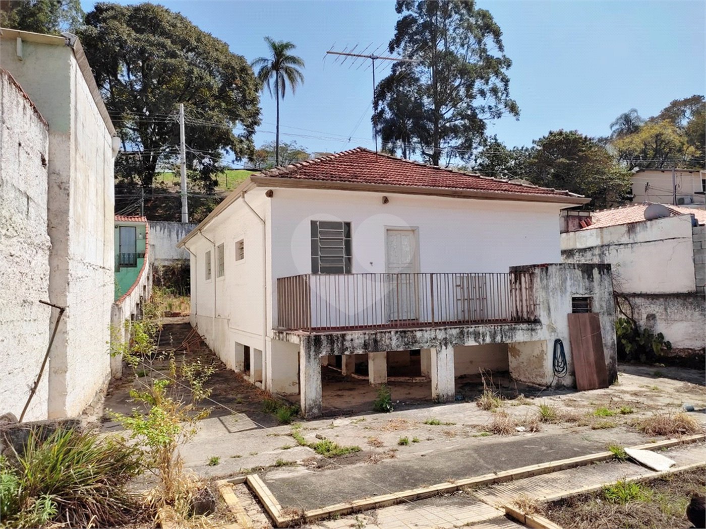 Casa Térrea à venda com 3 quartos em Horto, São Paulo, SP