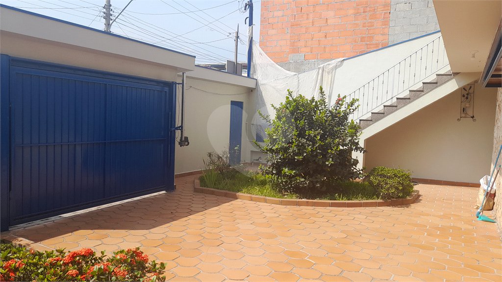 Casa à venda com 4 quartos, sendo 1 suíte, em Jaçanã, São Paulo, SP