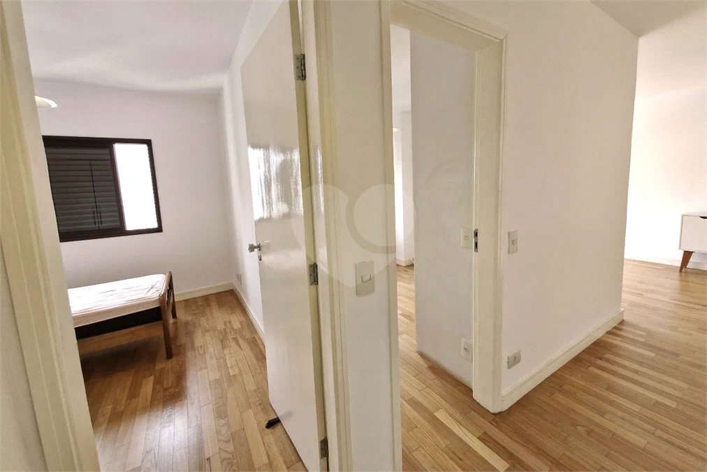ÓTIMO APARTAMENTO 76 m² ÚTEIS REFORMADO 1 VAGA DE GARAGEM