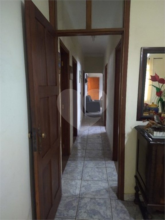 Casa térrea no Centro em Araraquara/SP, com 4 dormitórios