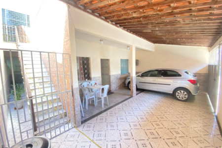 Casa à venda com 3 quartos em Campo Grande, Rio de Janeiro, RJ
