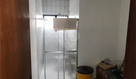 Casa à venda com 2 quartos, sendo 3 suítes,  em Vila Oliveira, Mogi das Cruzes, SP