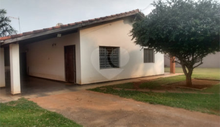 Chácara à venda com 2 quartos, sendo 1 suíte,  em Estância Conceição, Itapetininga, SP