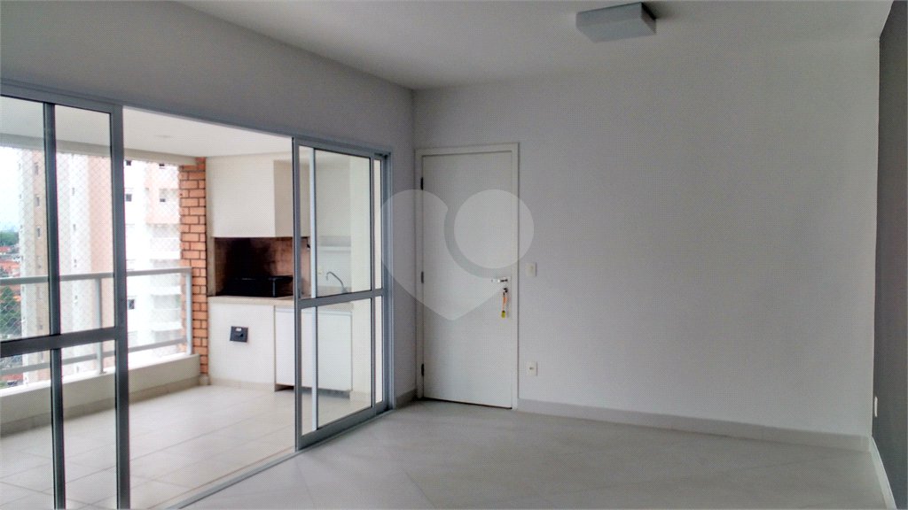 Apartamento à venda com 3 quartos, sendo 1 suíte, em Vila Suzana, São Paulo, SP