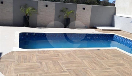 Sobrado à venda com 1 quarto, sendo 3 suítes,  em Condomínio Residencial Euroville II, Bragança Paulista, SP
