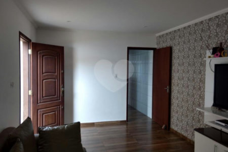 Sobrado à venda com 3 quartos, sendo 1 suíte, em Jardim Monte Kemel, São Paulo, SP