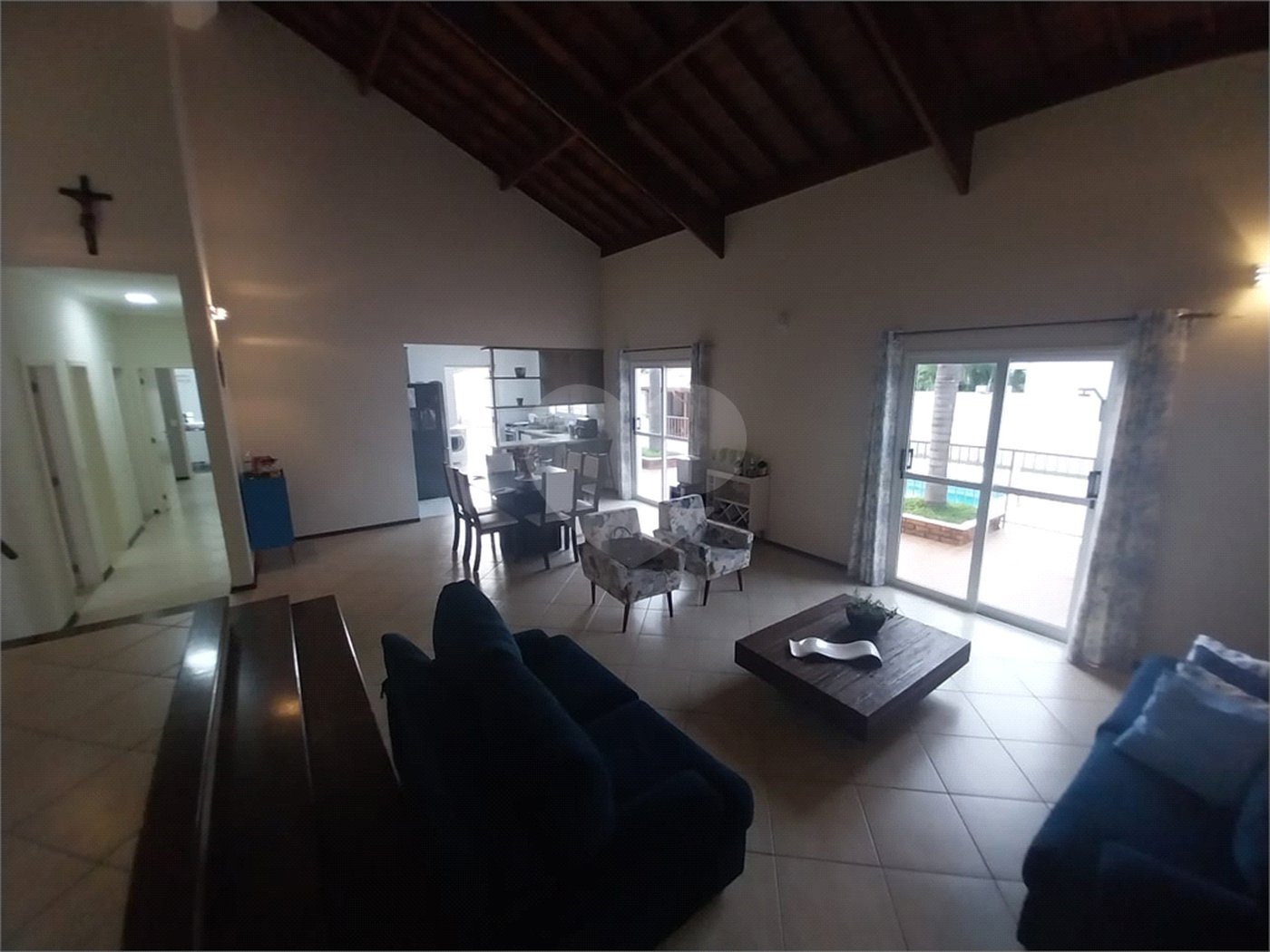 Casa Térrea Disponível para Locação e Venda no Condomínio Vilaggio Capriccio