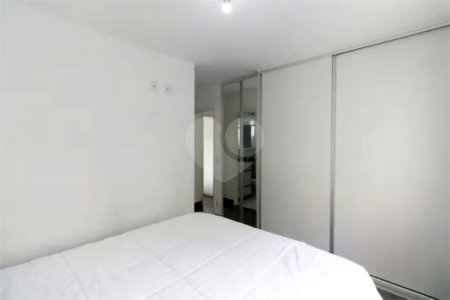 Apartamento à venda com 3 quartos, sendo 1 suíte, em Jardim das Vertentes, São Paulo, SP