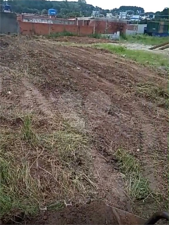 Terreno à venda em Jundiapeba, Mogi das Cruzes, SP