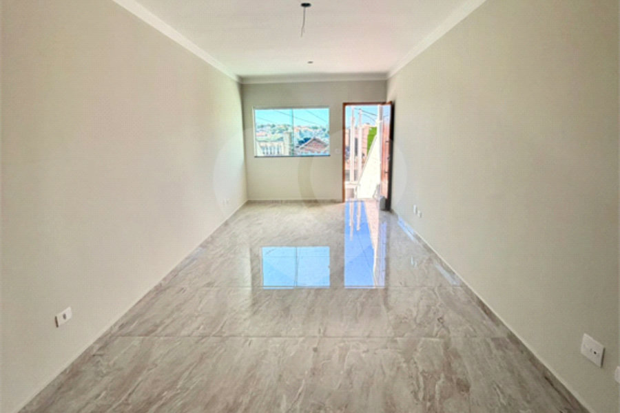 Sobrado à venda com 3 quartos, sendo 1 suíte, em Vila Mazzei, São Paulo, SP