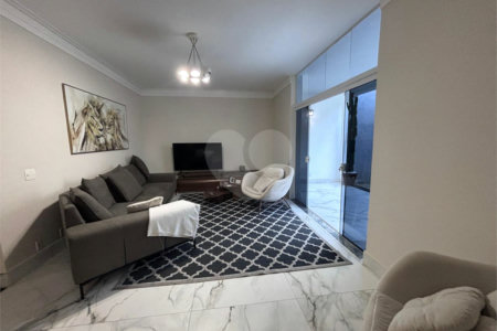 Casa à venda com 3 quartos, sendo 1 suíte, em Parque Três Meninos, Sorocaba, SP