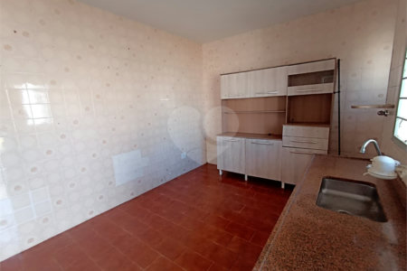 Casa à venda com 6 quartos, sendo 2 suítes, no Centro, Itapetininga, SP