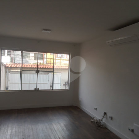 Sobrado à venda com 3 quartos, sendo 1 suíte, em Jardim Japão, São Paulo, SP