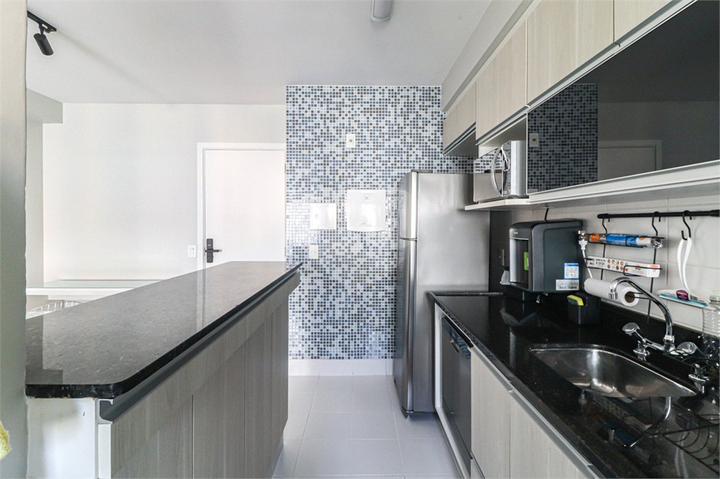 Apartamento à venda com 2 quartos, sendo 1 suíte,  em MORUMBI, São Paulo, SP