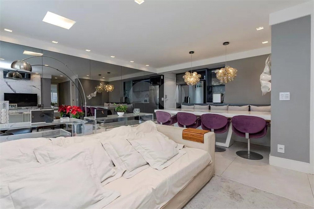 Apartamento à venda ou para alugar com 2 suítes em Santo Amaro, São Paulo, SP