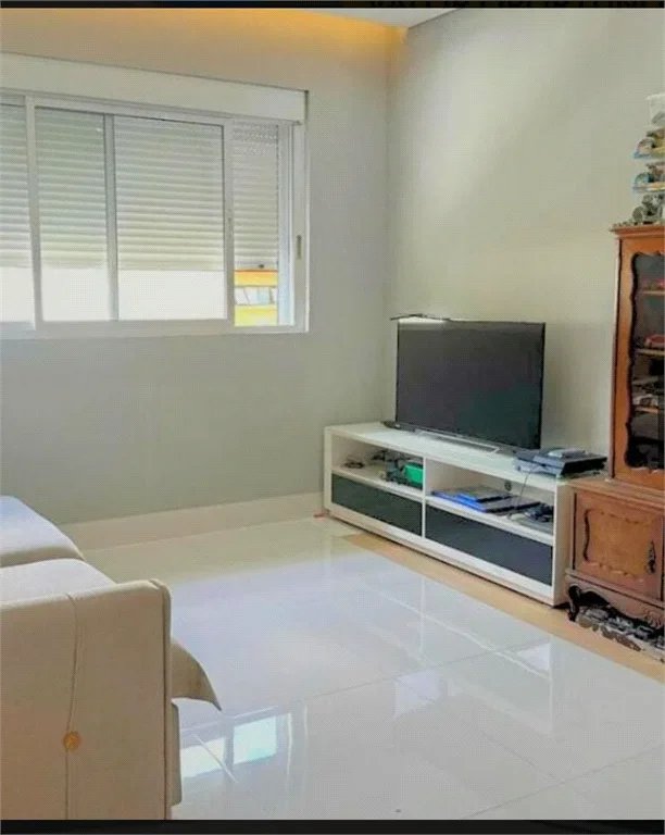 Casa à venda com 4 quartos, sendo 2 suítes, em Pinheiros, São Paulo, SP