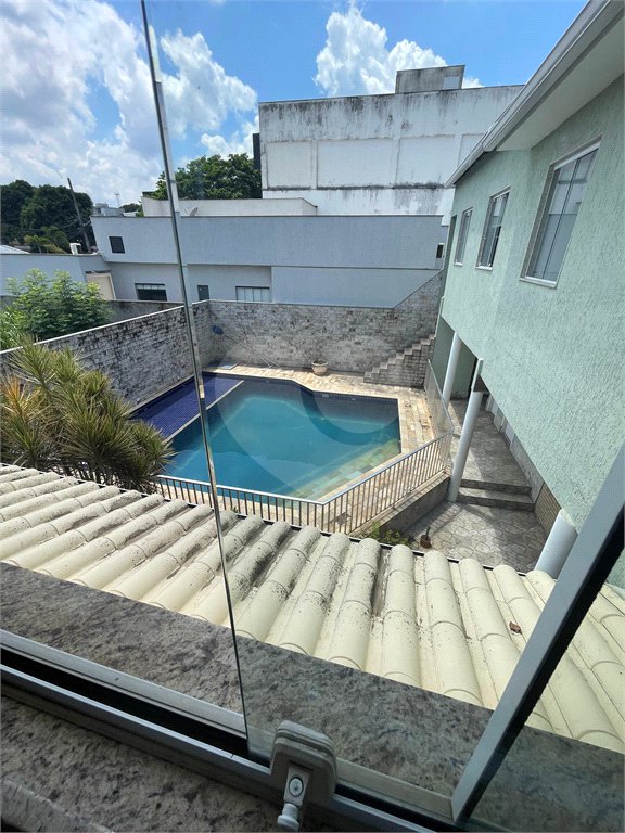 Casa à venda com 5 quartos, sendo 1 suíte, no condomínio Residencial Green Ville, Rio de Janeiro - RJ