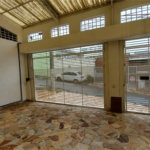 Sobrado à venda com 3 quartos, sendo 1 suíte,  em Vila Gomes, São Paulo, SP