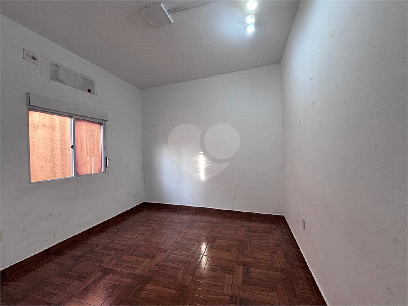 Casa à venda com 5 quartos, sendo 1 suíte, em Jardim Gonçalves, Sorocaba, SP