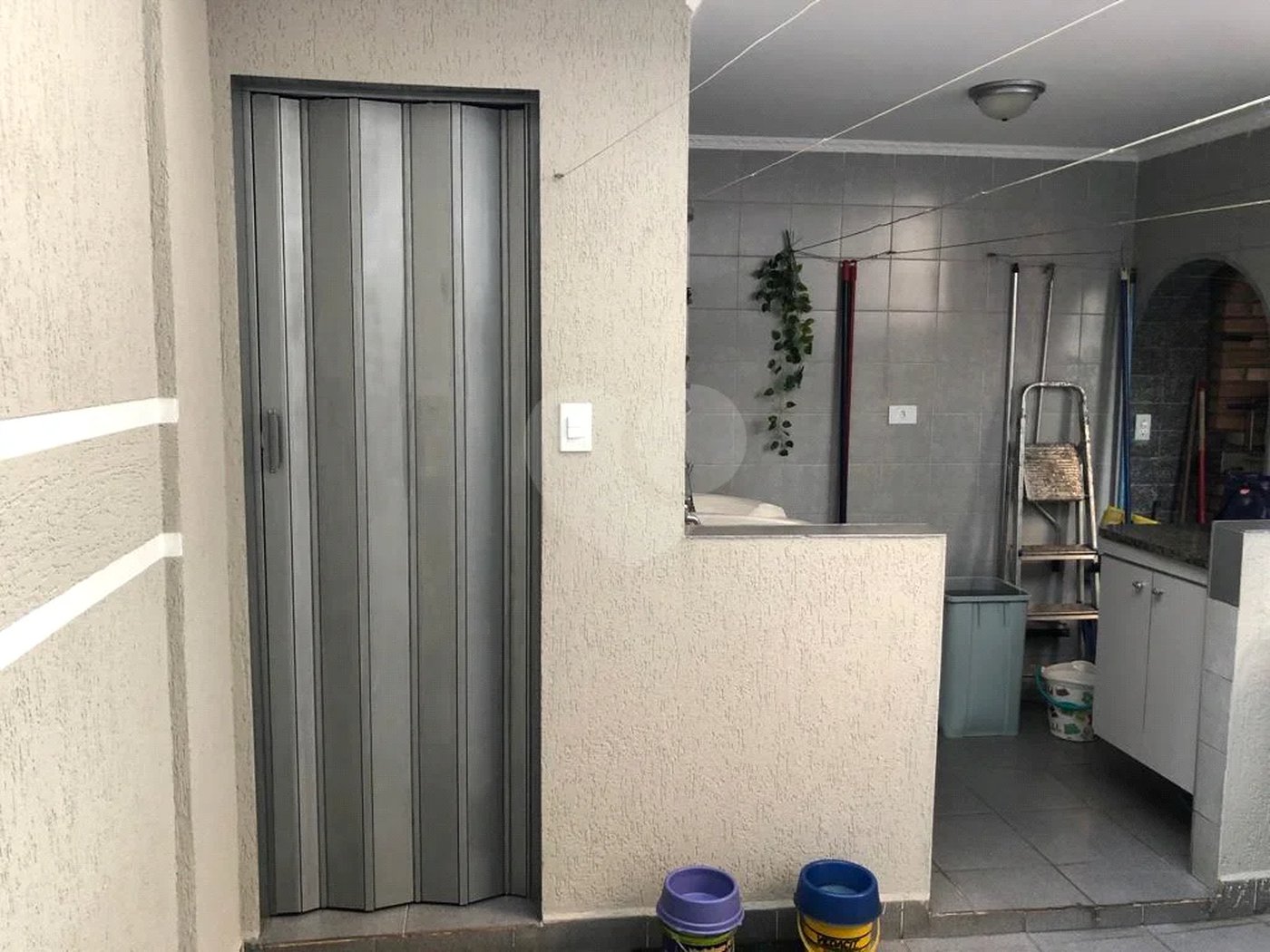 Casa à venda com 3 quartos, sendo 1 suíte,  em Vila Gustavo, São Paulo, SP