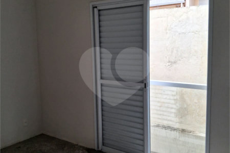 Casa à venda com 2 suítes no condomínio Residencial Vila de Motalegre, São Paulo - SP