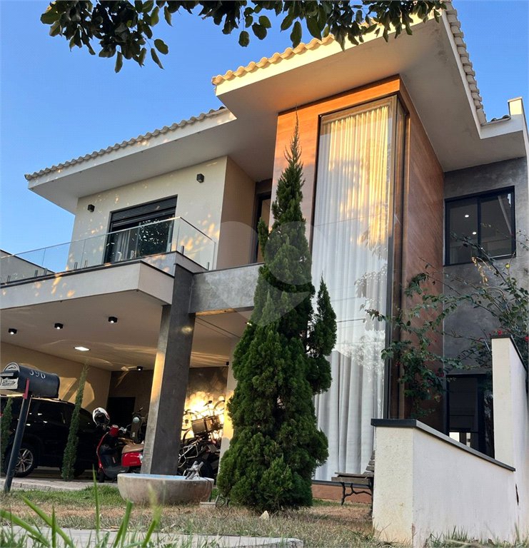 Casa à venda com 4 quartos, sendo 3 suítes, no condomínio Ibiti Reserva, Sorocaba - SP