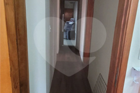 Cobertura à venda com 4 quartos, sendo 3 suítes, em Bangú, Santo André, SP