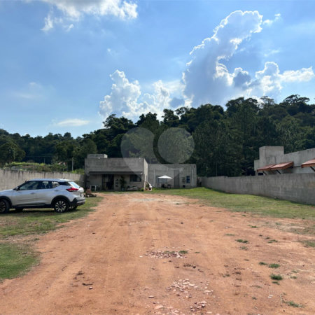 Casa à venda com 2 suítes em Jardim Estância Brasil, Atibaia, SP