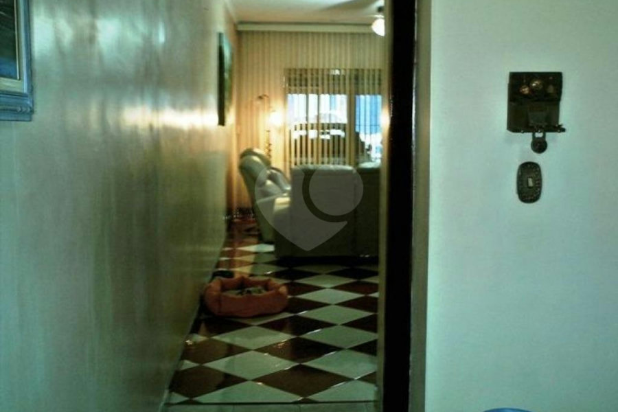 Sobrado à venda com 3 quartos, sendo 1 suíte, em Horto, São Paulo, SP