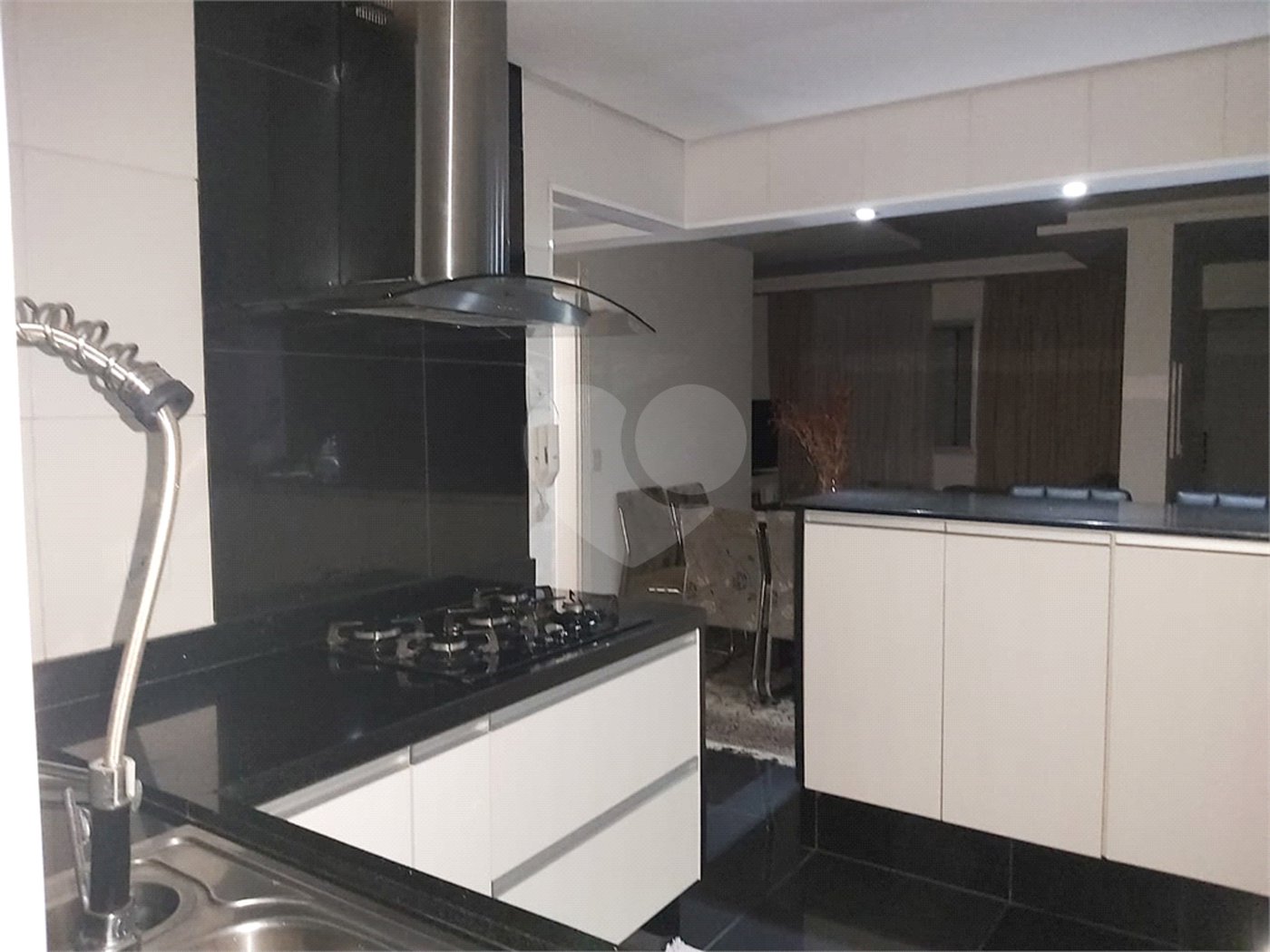 Apartamento à venda com 3 quartos, sendo 2 suítes, em Vila Andrade, São Paulo, SP